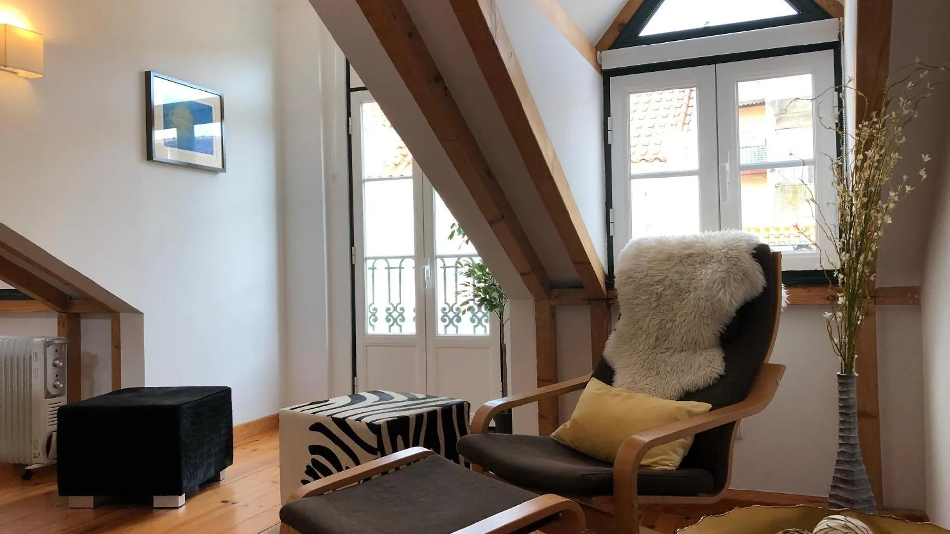 Sm3 Now With New Ac Rootop Terrace Bright And Cozy Pr Real Br Alto Lisboa Portugália