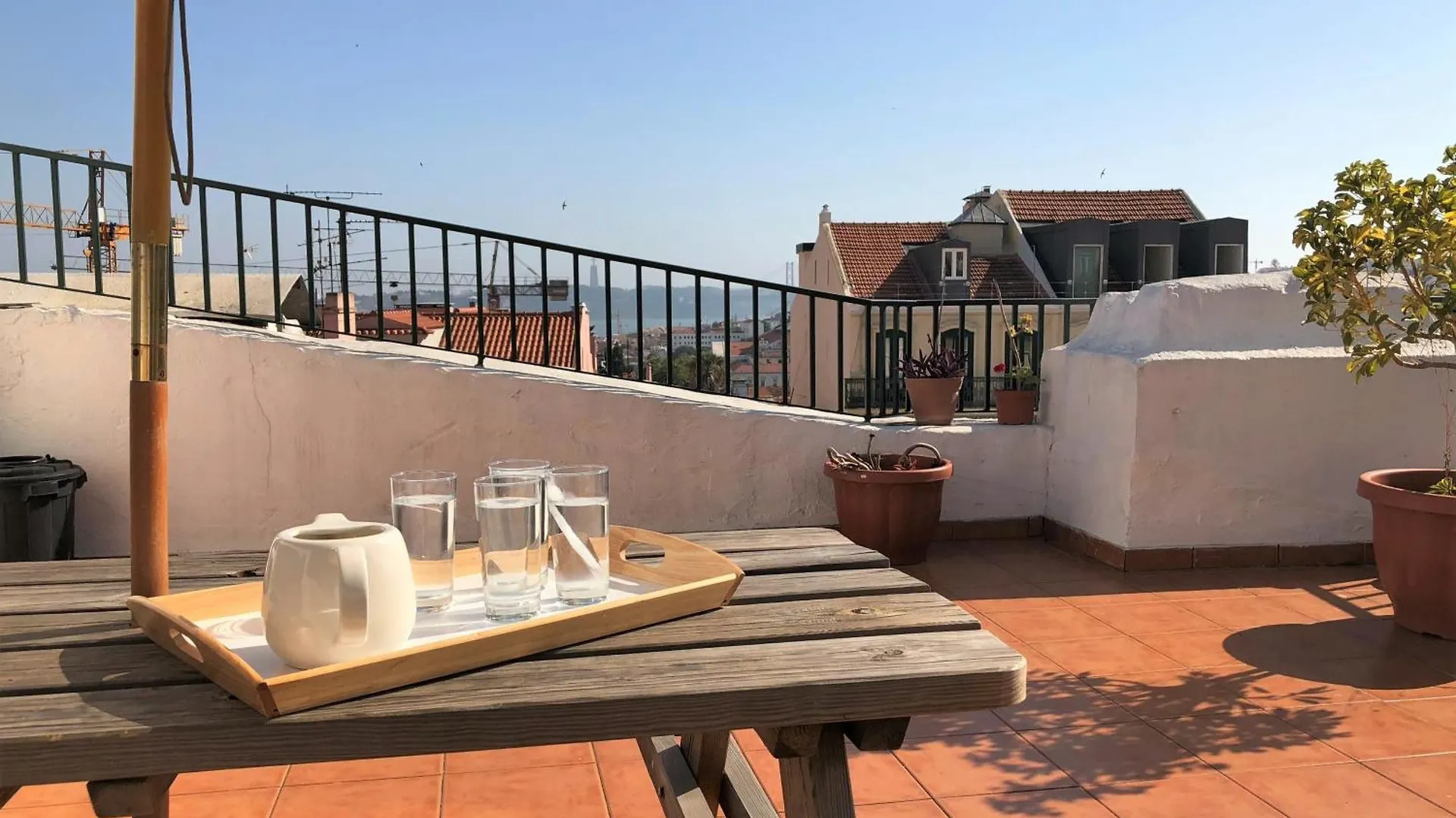 Sm3 Now With New Ac Rootop Terrace Bright And Cozy Pr Real Br Alto location