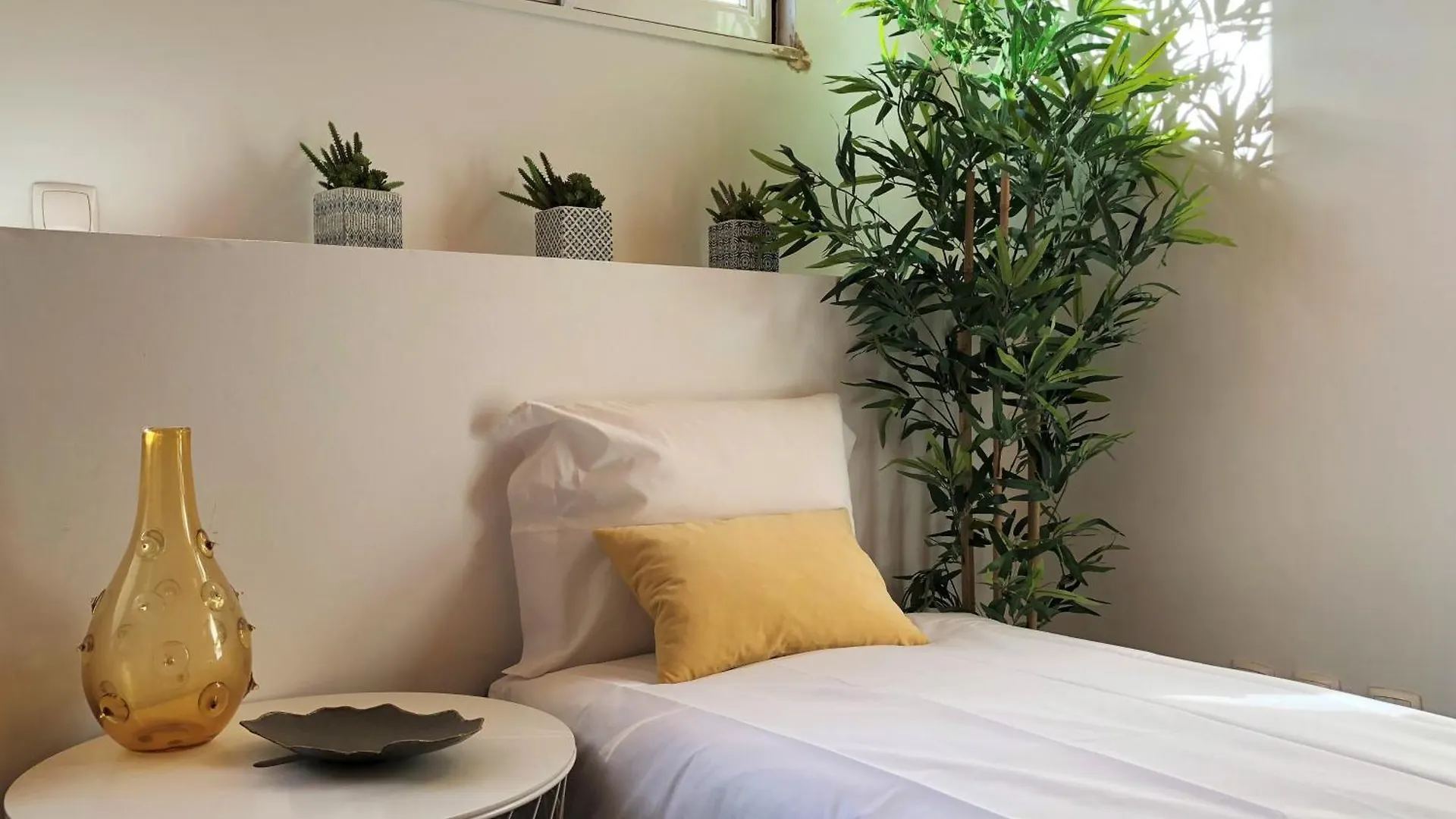 Apartment Sm3 Now With New Ac Rootop Terrace Bright And Cozy Pr Real Br Alto Lisbon