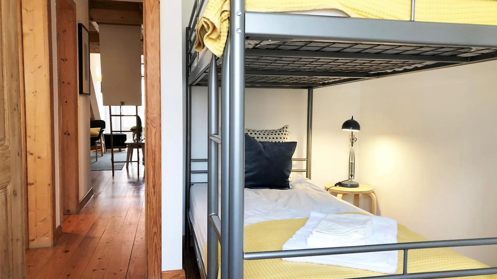 Sm3 Now With New Ac Rootop Terrace Bright And Cozy Pr Real Br Alto Lisbon Portugal