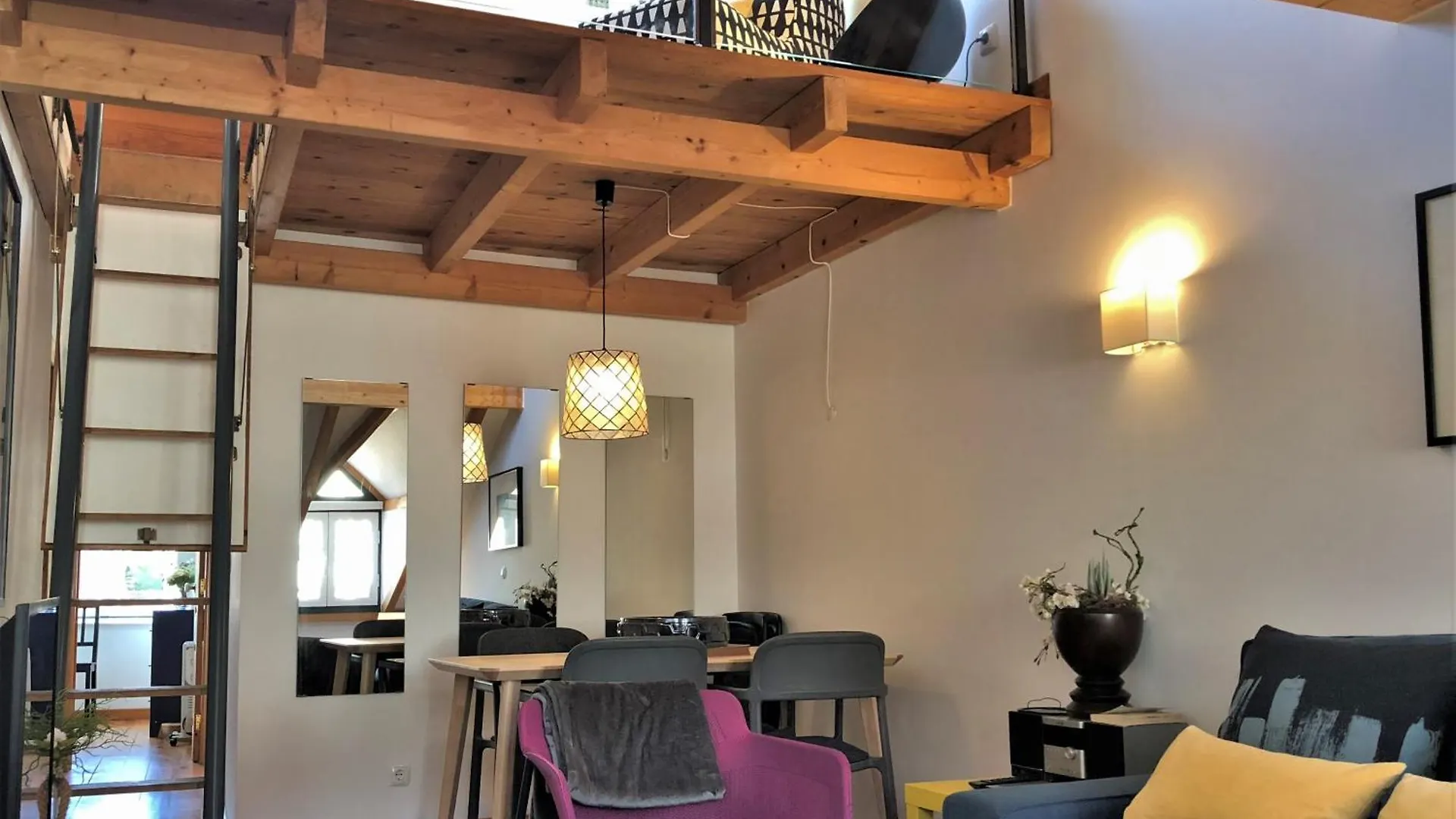Sm3 Now With New Ac Rootop Terrace Bright And Cozy Pr Real Br Alto Lisbon Apartment